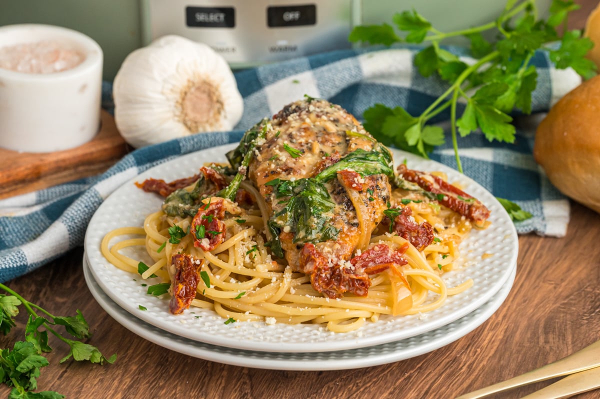 close-up of serving of slow cooker tuscan chicken.